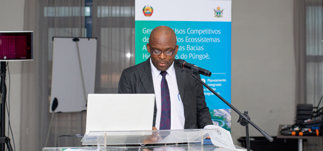 “A SADC dá as boas-vindas à primeira instituição tri-bacia na região - BUPUSACOM, à família de instituições de cursos de água partilhados na região”, Dr. Patrice Kabeya, Oficial Sénior do Programa – Água, Secretariado da SADC 
